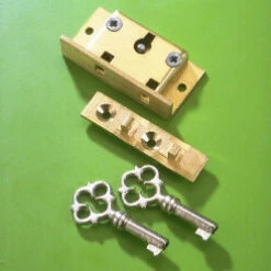 1 1/2'' Box Showcase Lock 14B