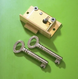 1 1/2'' Cut Showcase 14C