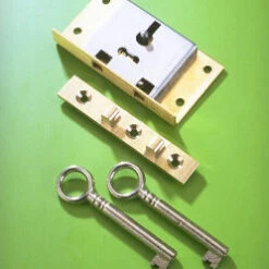 1 1/2'' Box Lock 1 Lever 20B