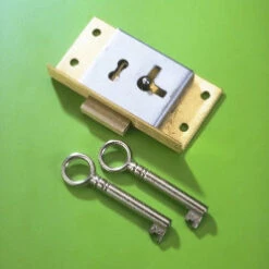 2'' Cut Cupboard 1 Lever 20C